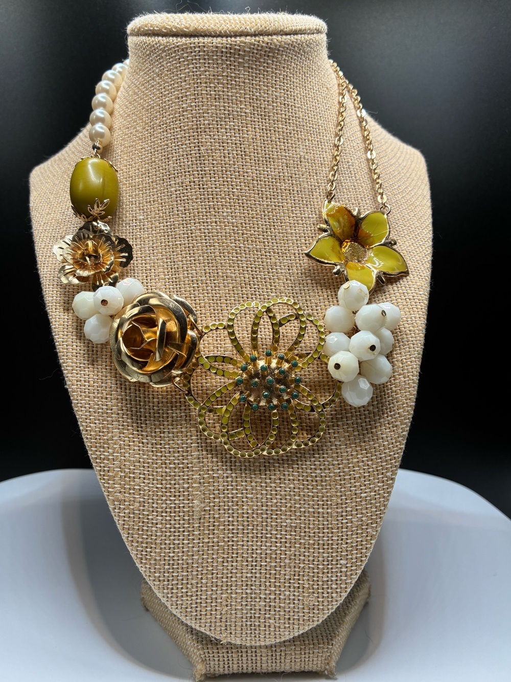 Vintage Gold-Tone and Olive Green Floral Statement Necklace - Women Jewelry